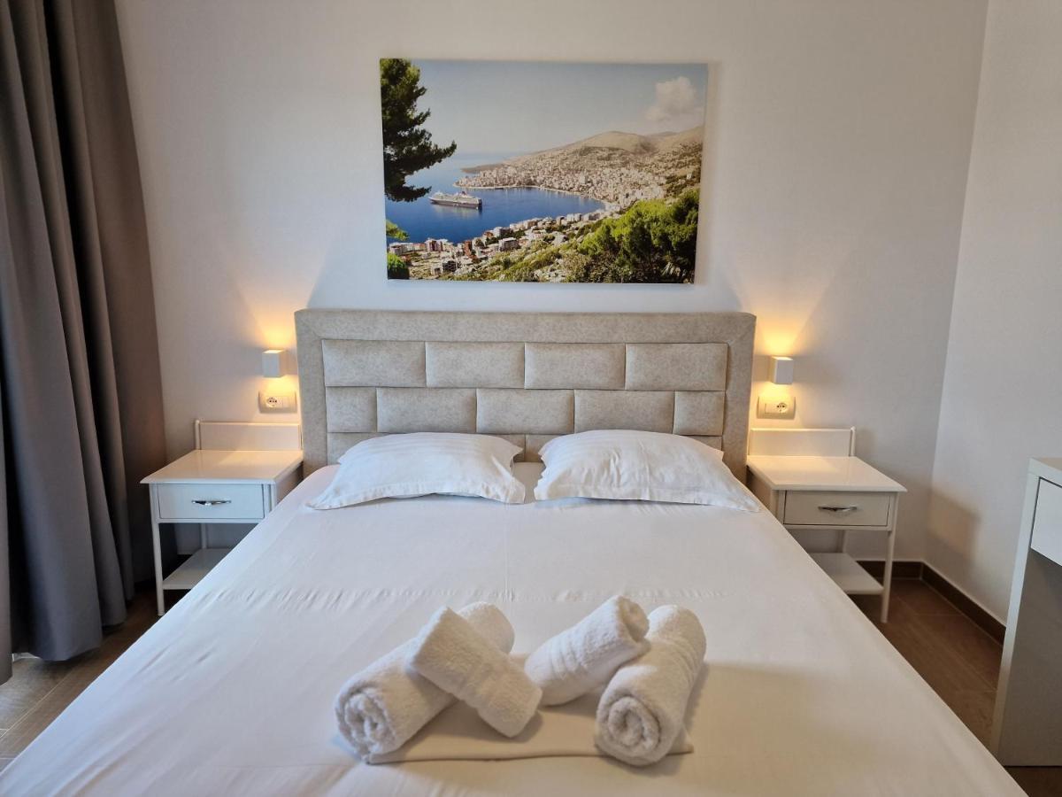 Hotel Queen Margaret Seaside Ksamil Exterior photo